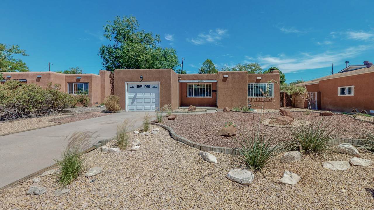 920 Manzano Street - Photo 1