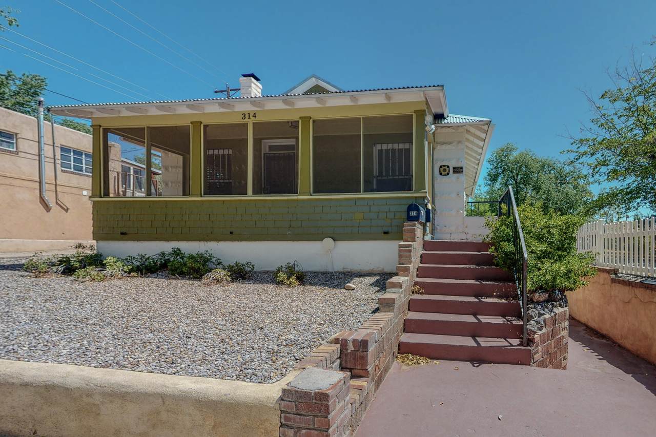 314 Sycamore Street - Photo 1