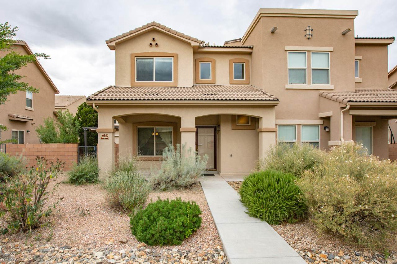 10852 Fort Point Lane - Photo 1