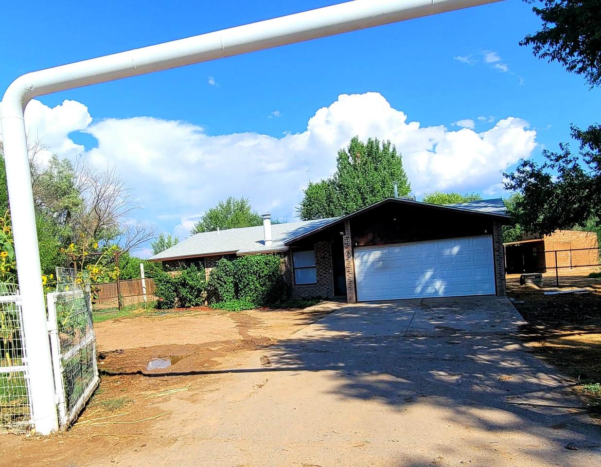 16 Quail Run Drive - Photo 1