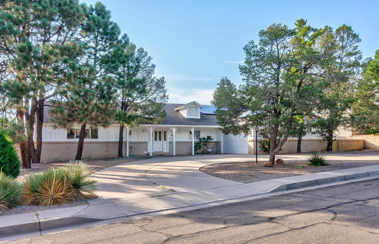 1209 Jefferson Street - Photo 1