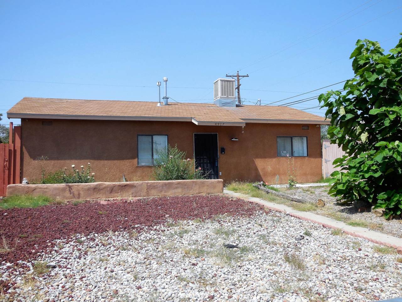 4917 Cherokee Road - Photo 1