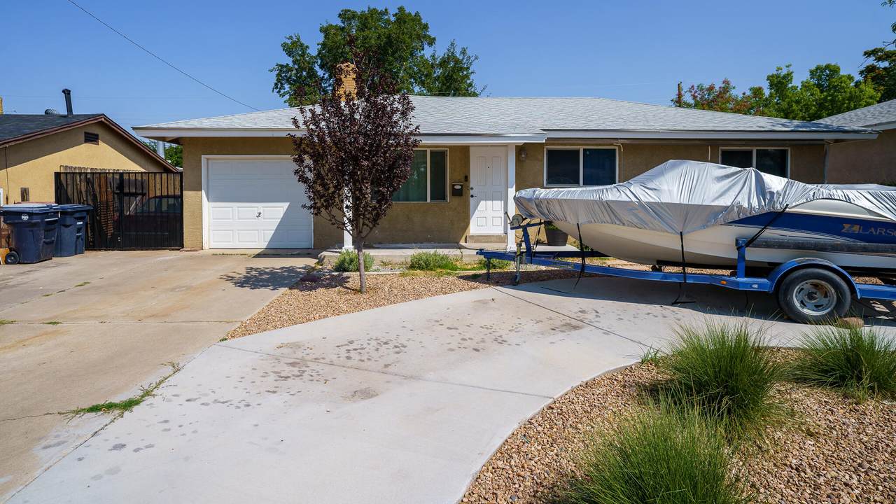 6001 Alta Monte Avenue - Photo 1