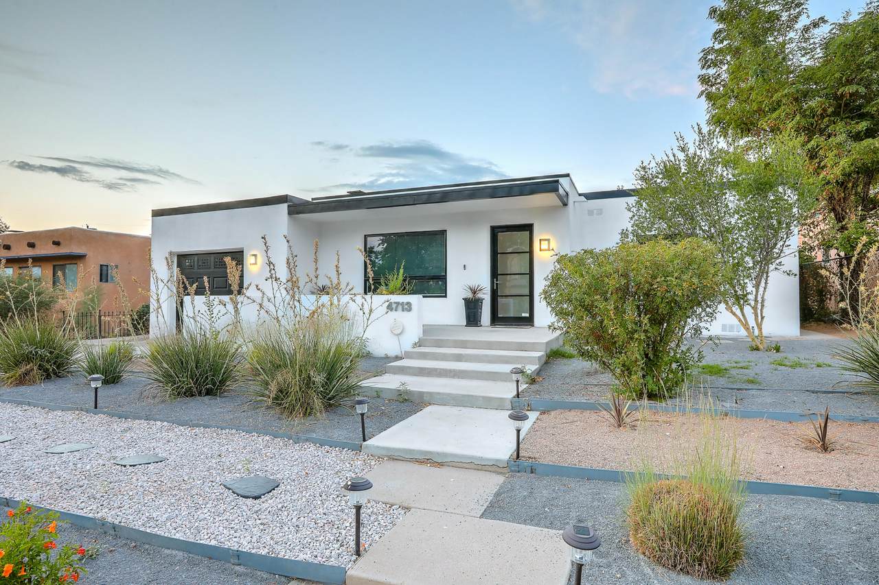 4713 Hannett Avenue - Photo 1