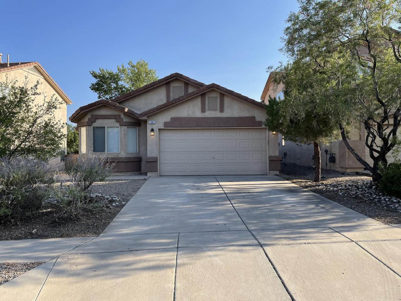 1387 Peppoli Loop - Photo 1
