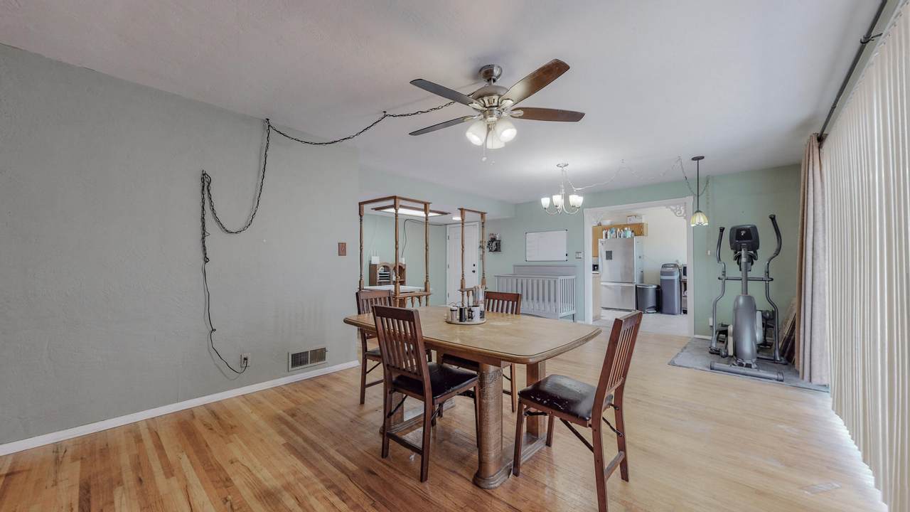 2805 Arizona Street - Photo 1