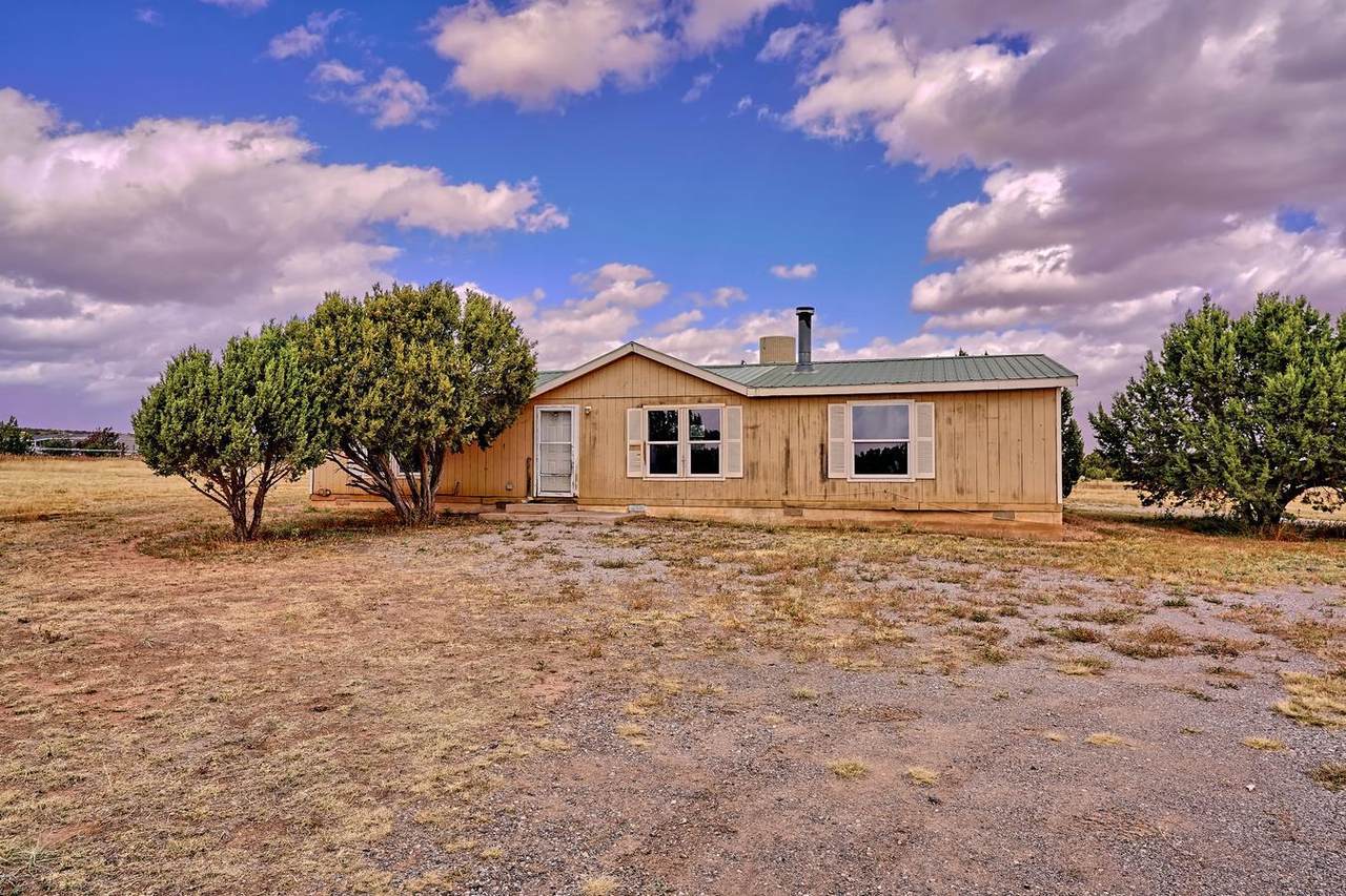 77 Cassandra Court - Photo 1