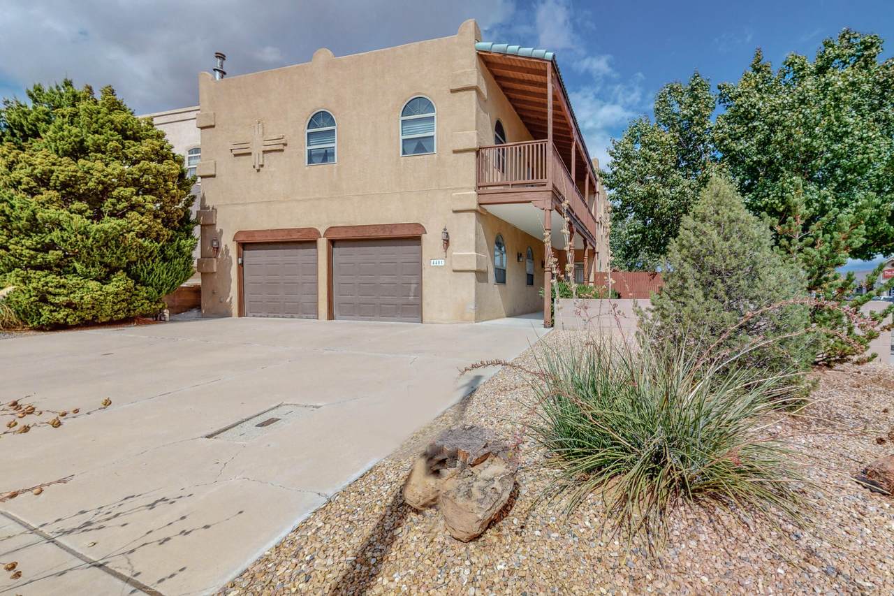 4401 Tres Vistas Road - Photo 1