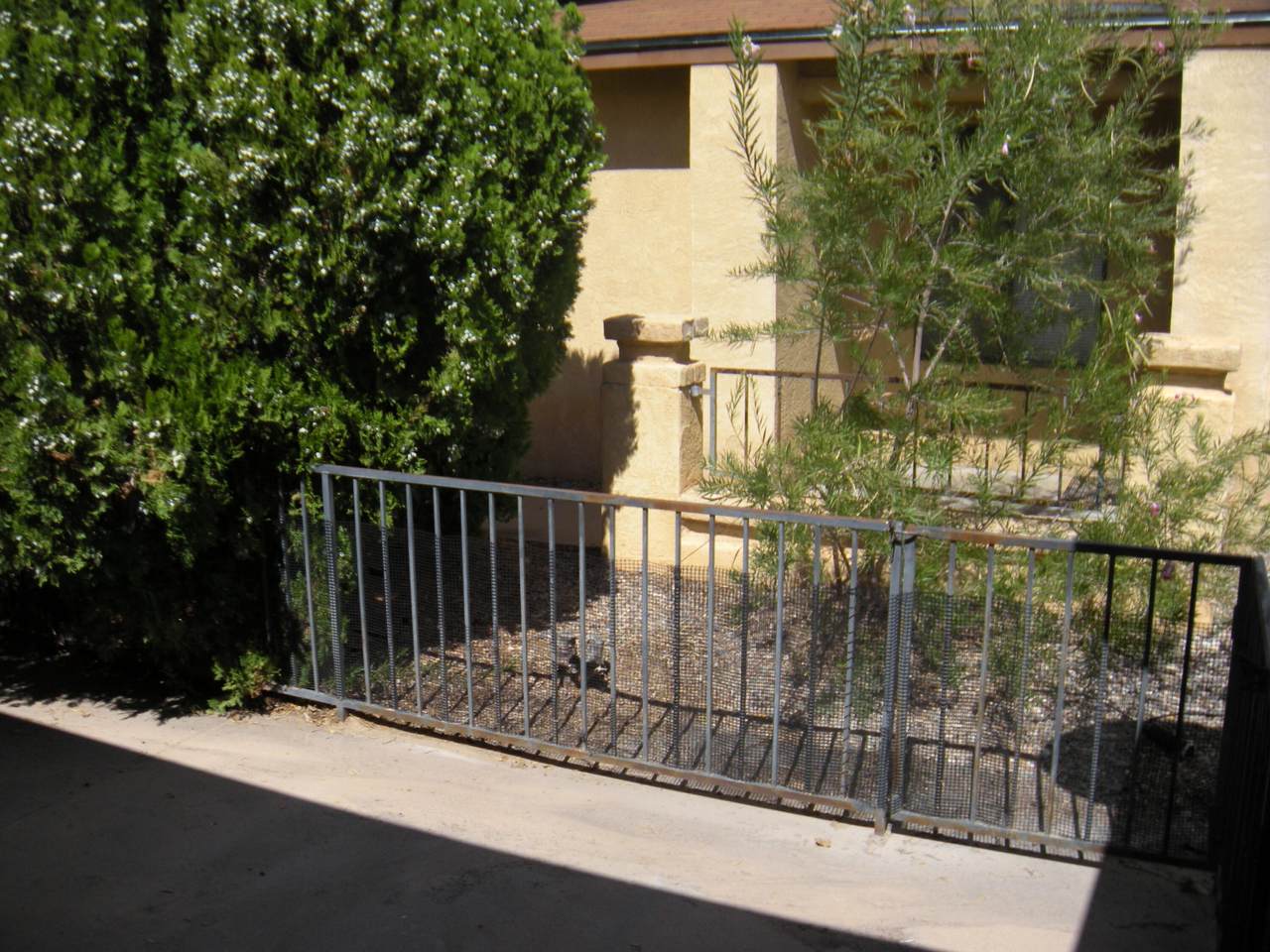3911 Villa Way - Photo 1