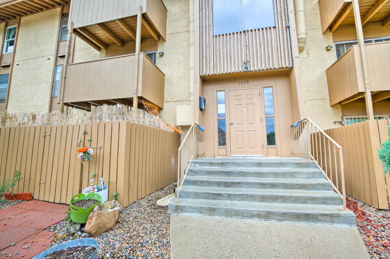 3869 Montgomery Boulevard - Photo 1