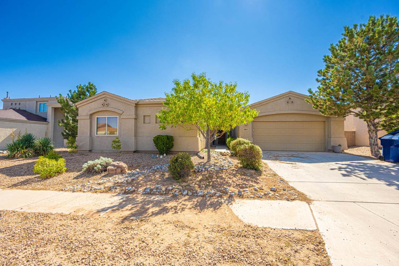 2611 Crimson Clover Road - Photo 1