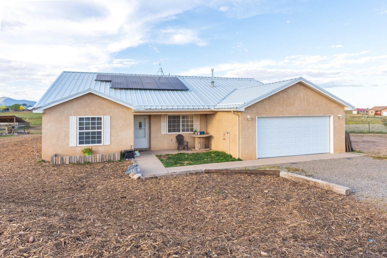 209 Venus Road - Photo 1
