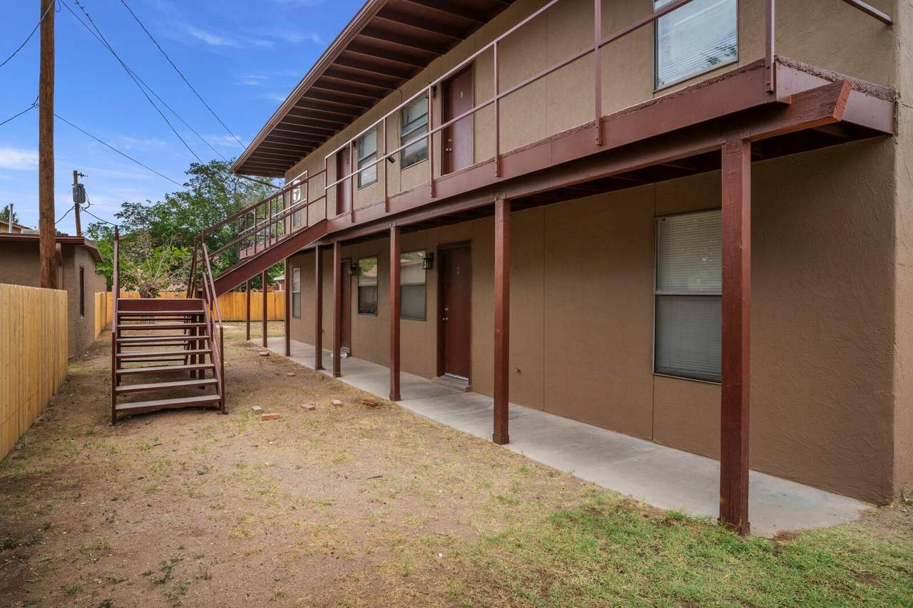 2215 College And 1115 Newberry Street - Photo 1