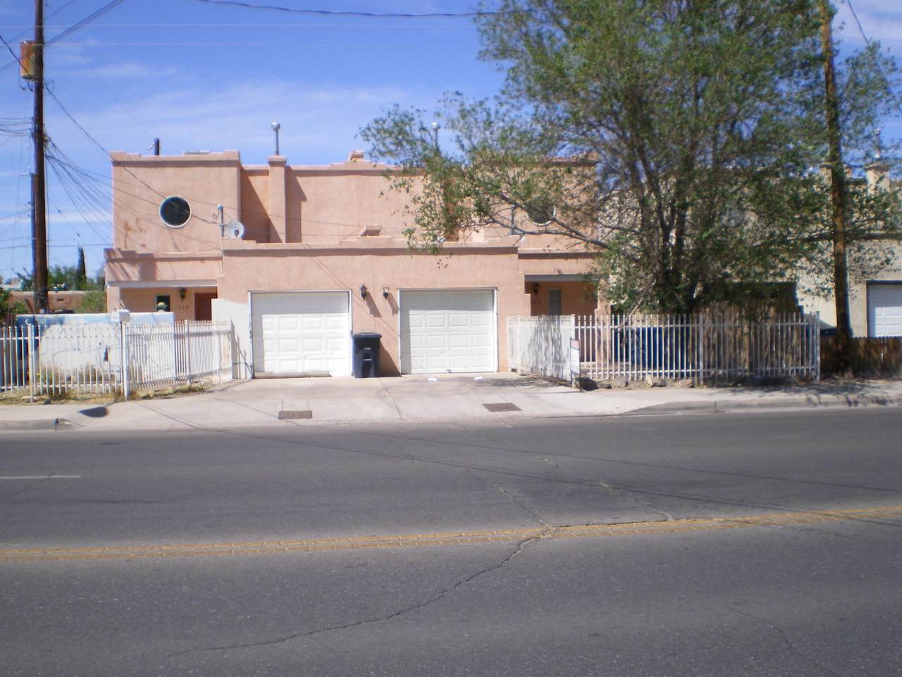 705 Menaul Boulevard - Photo 1
