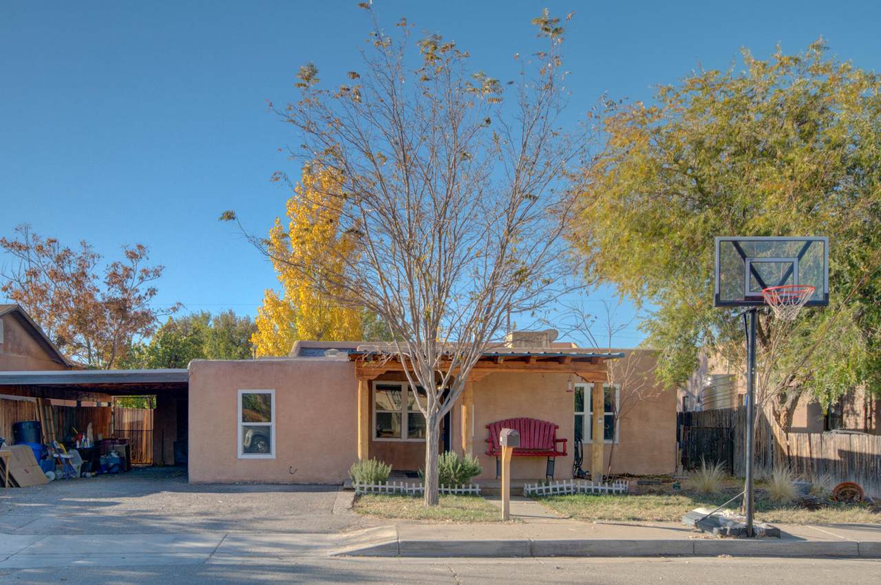 1002 San Clemente Avenue - Photo 1