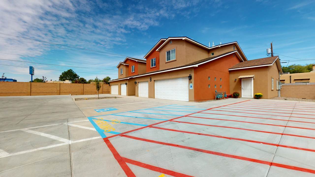 321 Sandia Road - Photo 1