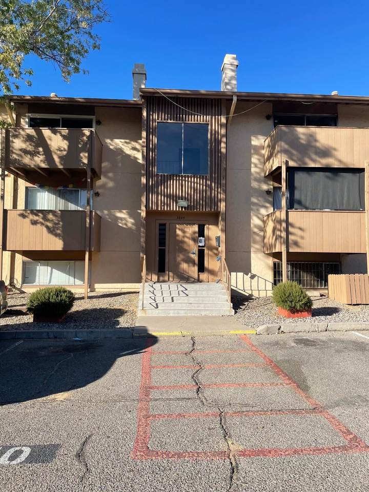 3845 Montgomery Boulevard - Photo 1