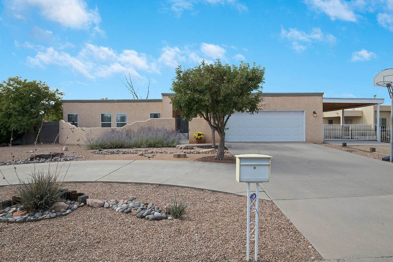 9909 Greene Avenue - Photo 1