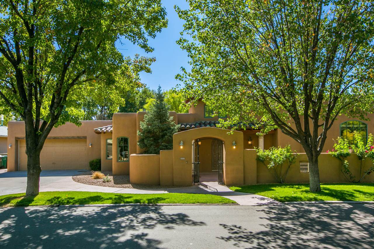 908 Los Prados De Guadalupe Drive - Photo 1