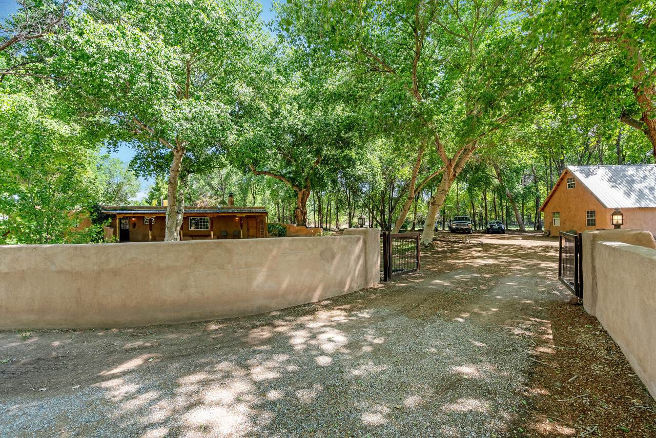 3447 Corrales Road - Photo 1