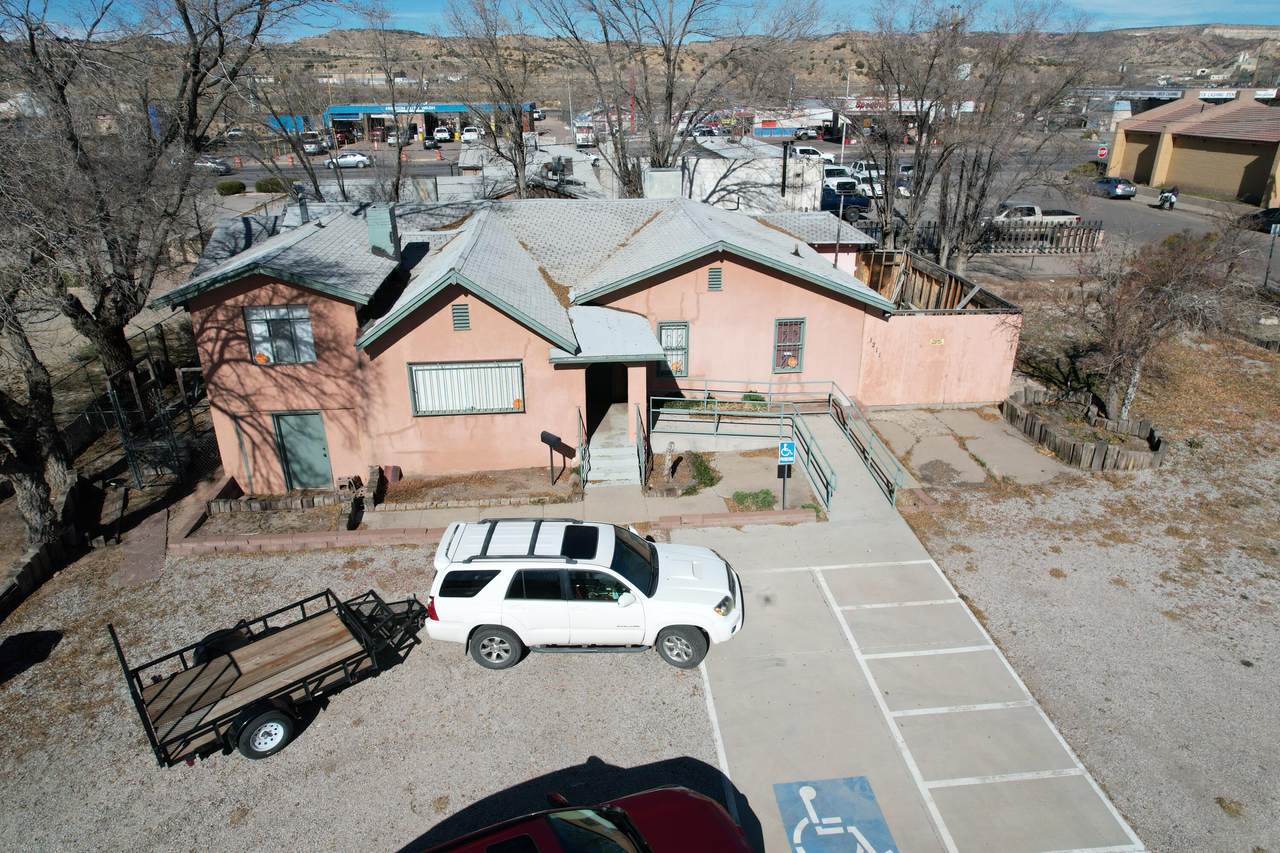 1211 Aztec Ave - Photo 1