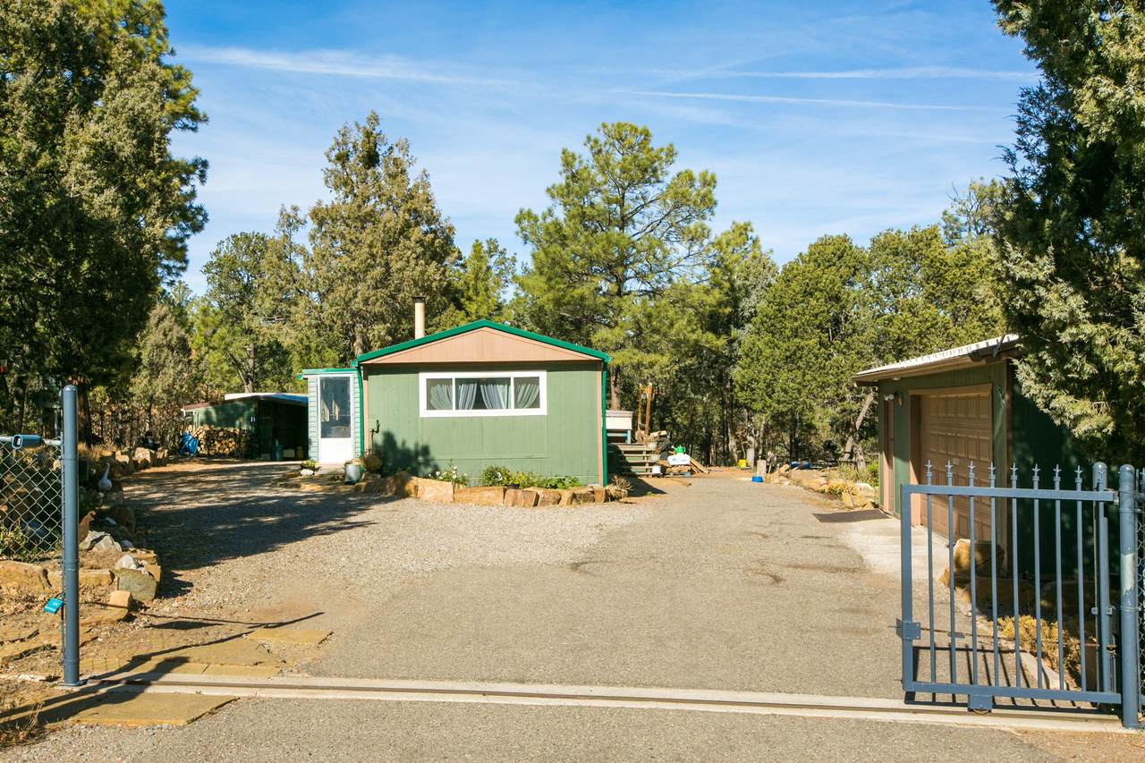 29 Gonzales Road - Photo 1