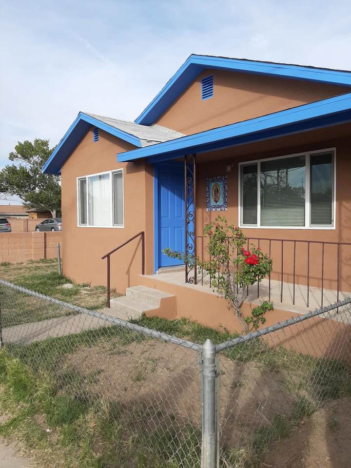 546 Los Lentes Road - Photo 1