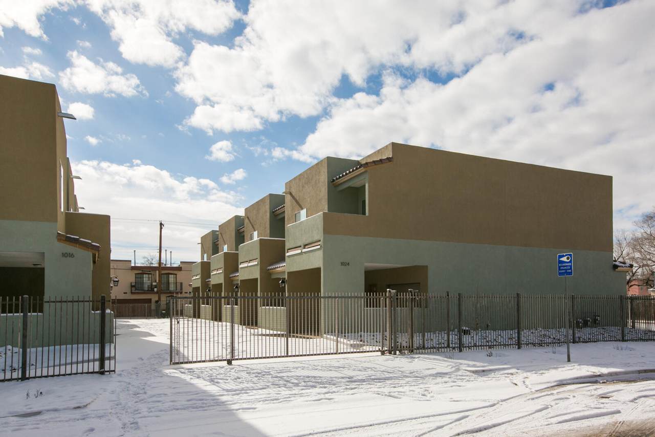 1024 A Lead Avenue - Photo 1