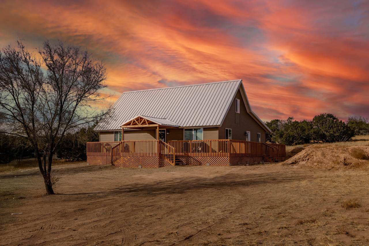 84 Skyline Drive - Photo 1