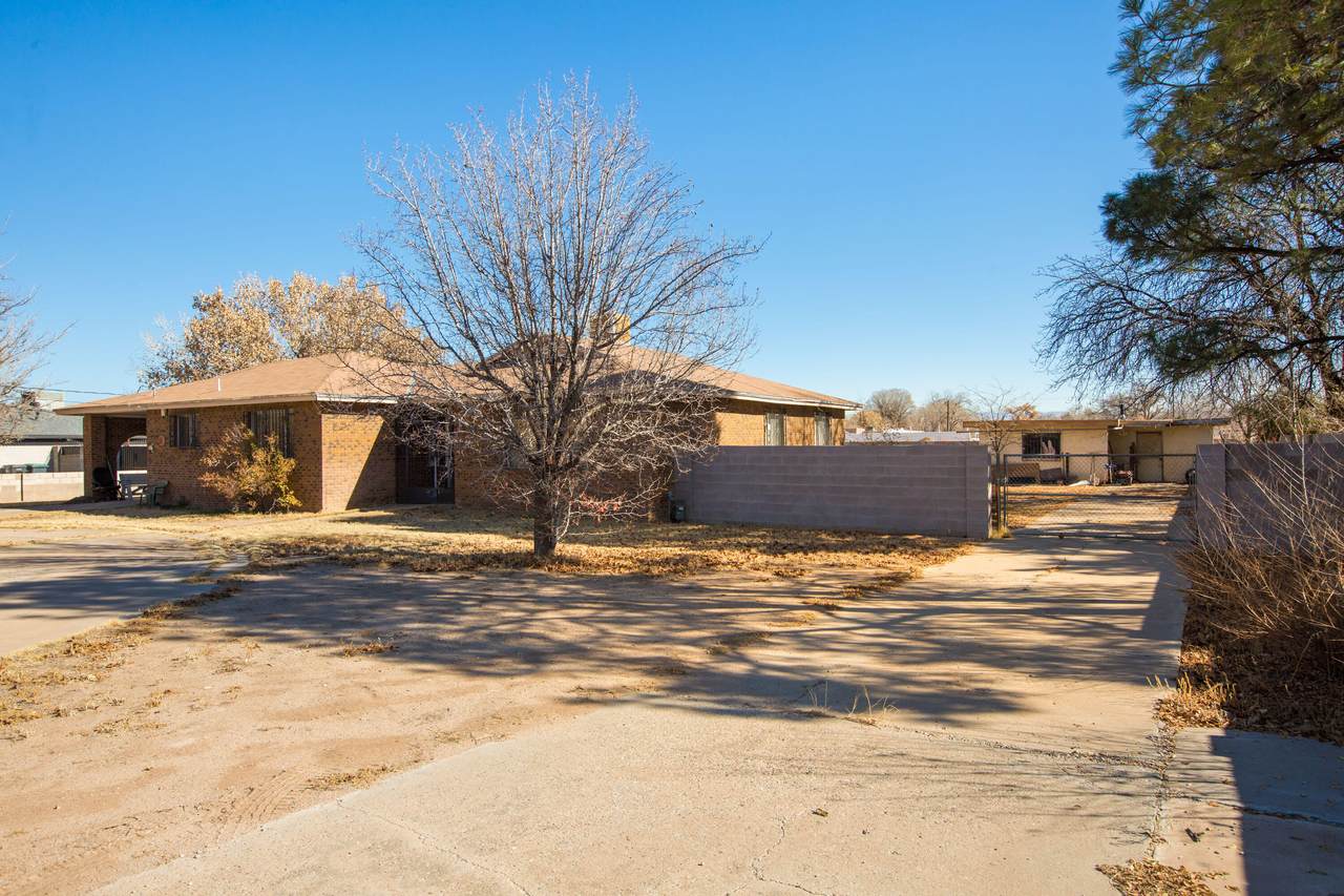 1224 Mechenbier Lane - Photo 1