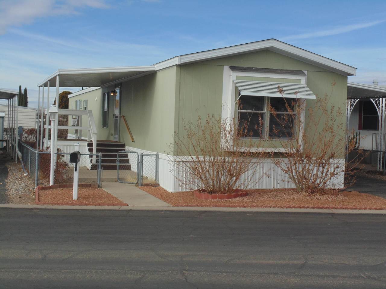 7217 North Hills Blvd - Photo 1