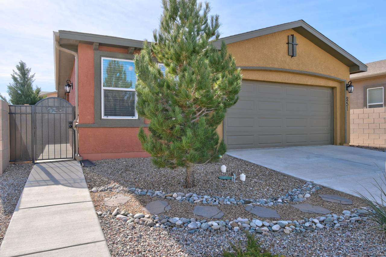 251 Rio Chama Circle - Photo 1