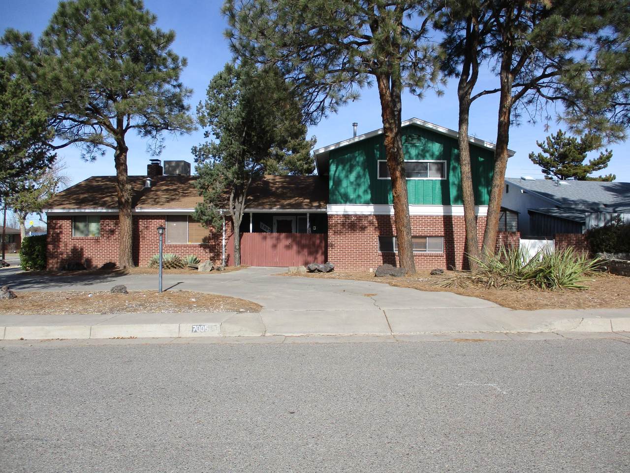 7005 Ottawa Road - Photo 1