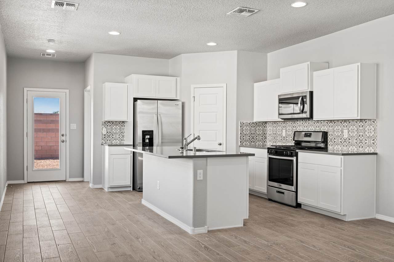 3178 Tazanita Loop - Photo 1