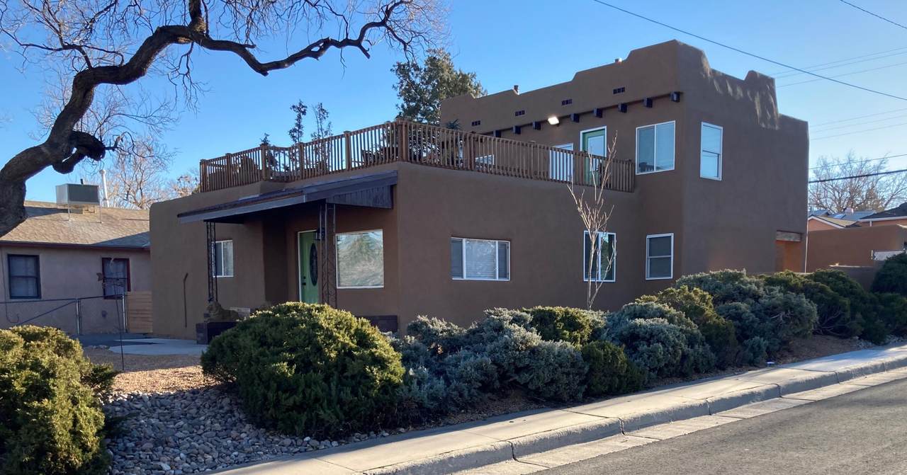 1601 Anderson Place - Photo 1