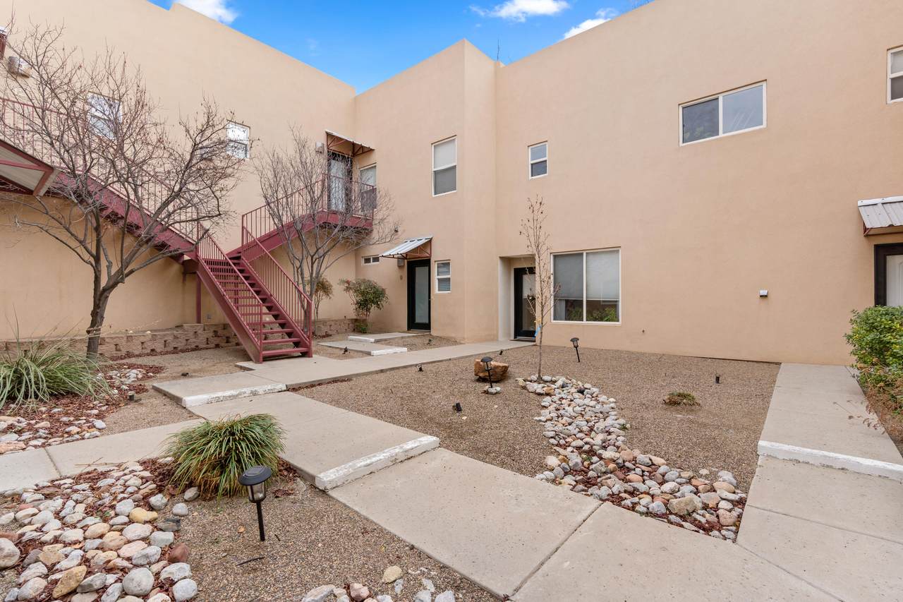 1101 Dr Martin Luther King Jr Avenue - Photo 1
