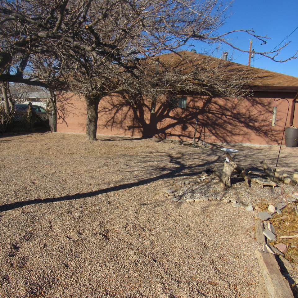 1102 Chavez Avenue - Photo 1