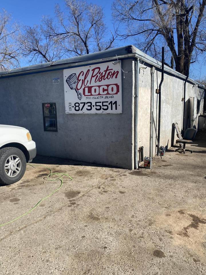 500 Isleta Boulevard - Photo 1