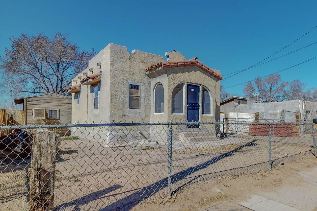1303 Amado Street - Photo 1