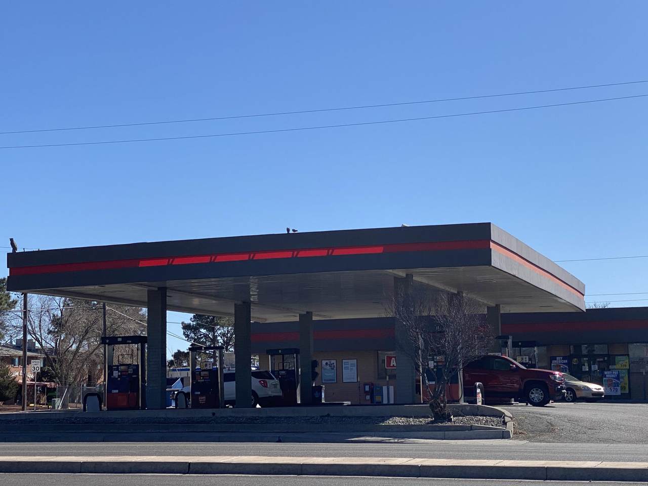 8920 Menaul Boulevard - Photo 1