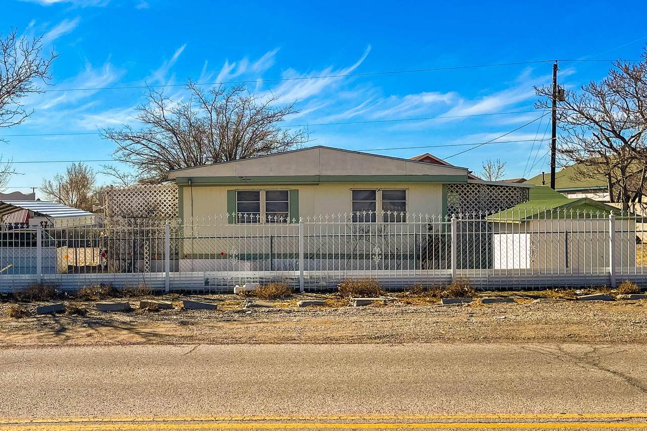 2808 Eduardo Road - Photo 1