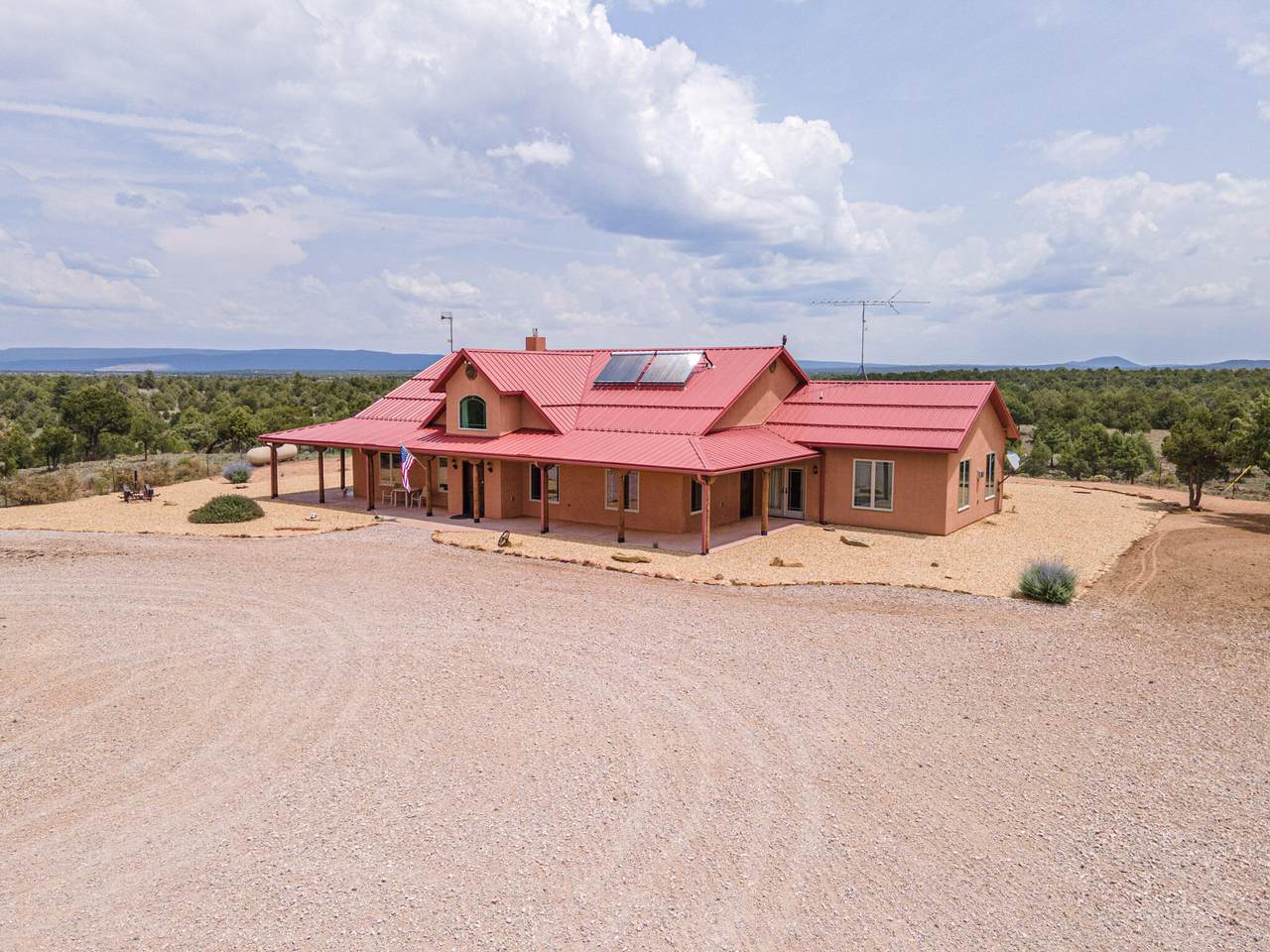 86 James Valley Road - Photo 1