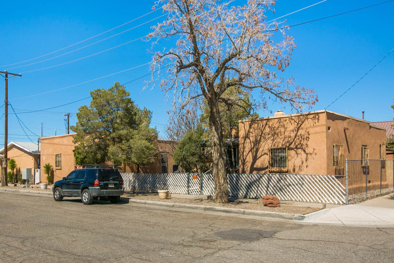 1110 1ST Street - Photo 1