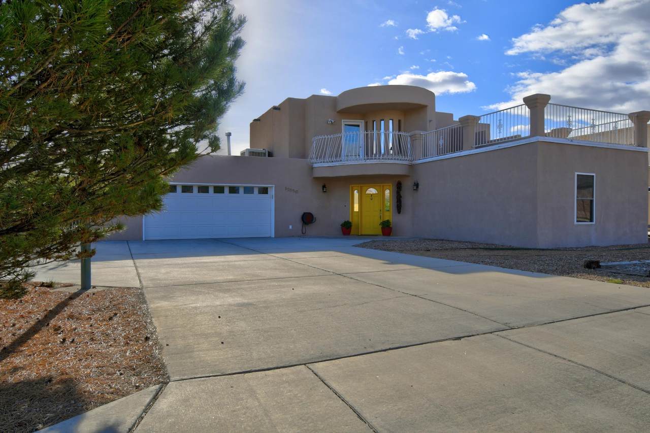 10550 Olympic Street - Photo 1