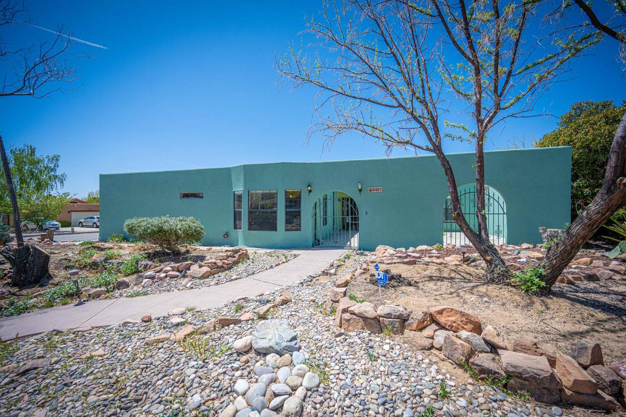 6401 Cranbrook Street - Photo 1