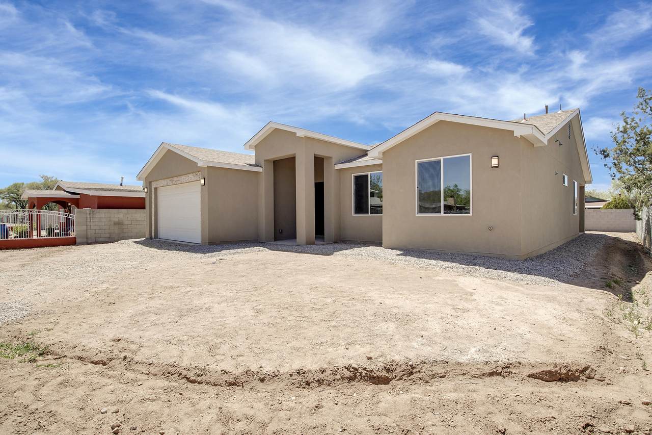 1441 Gallegos Road - Photo 1