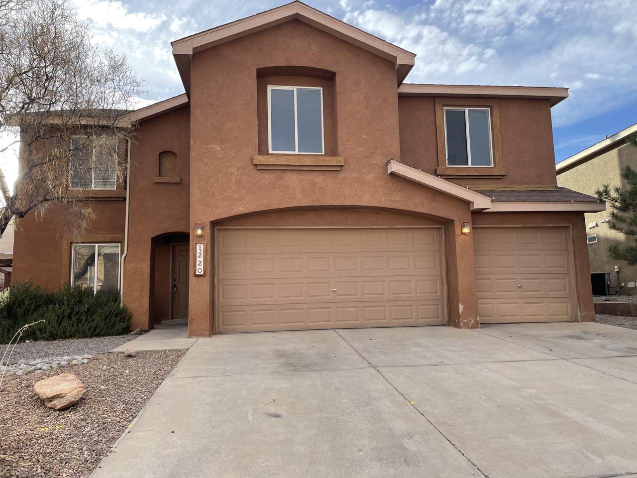 1220 Carrizo Street - Photo 1