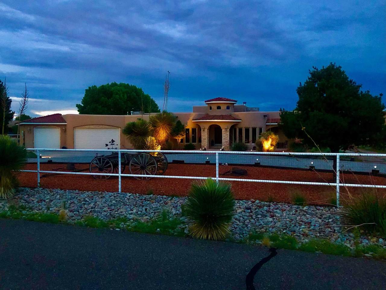 6908 Roble Blanco Drive - Photo 1
