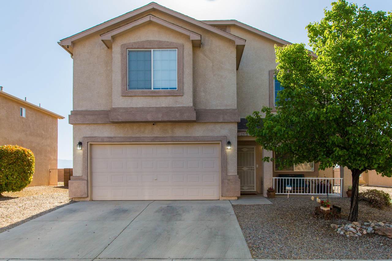2512 Mountain Gate Lane - Photo 1