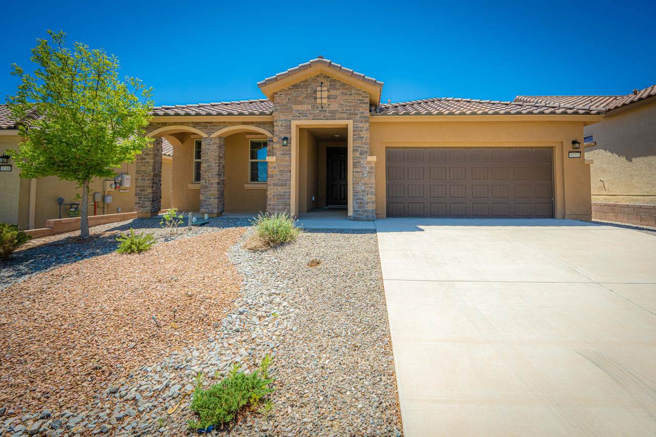 9252 Bear Lake Way - Photo 1
